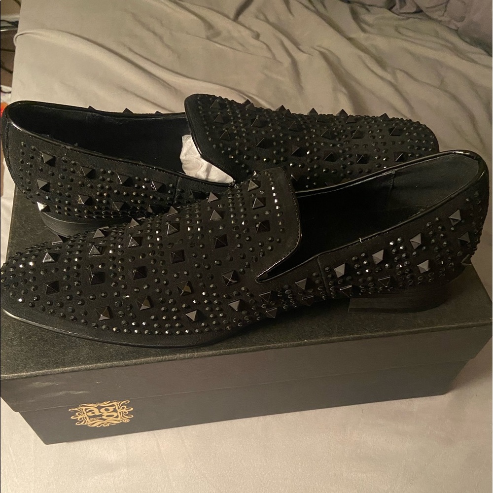 Mens studded dress shoes